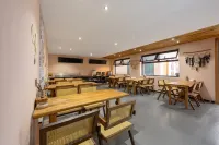 Tashkurgan Spruce Qingshe Homestay
