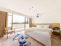 Sansui Liangqi Qingju Smart Hotel (Sansui County People's Government Railway Station) Hotels in Sansui