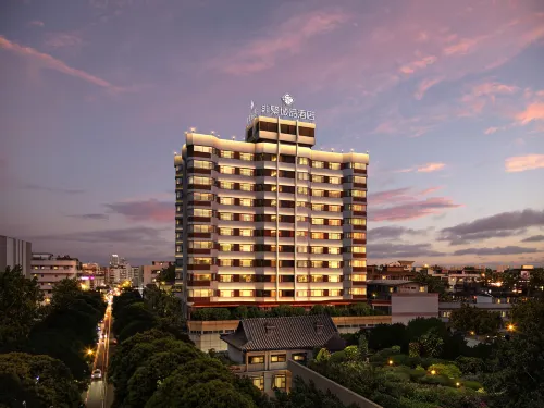 Chonpines Hotel (Xinhui Pedestrian Street) Hotels in Jiangmen