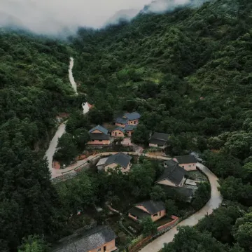 Find luxury in Qinling Holiday Homestay