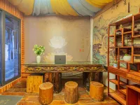 湖岸聽風塘民宿 鹽源住宿飯店