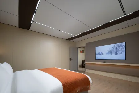 Ledongxu Hakka Hotel (Huangliu Branch) Отели рядом с достопримечательностью «Yinggehai Salt Flats»