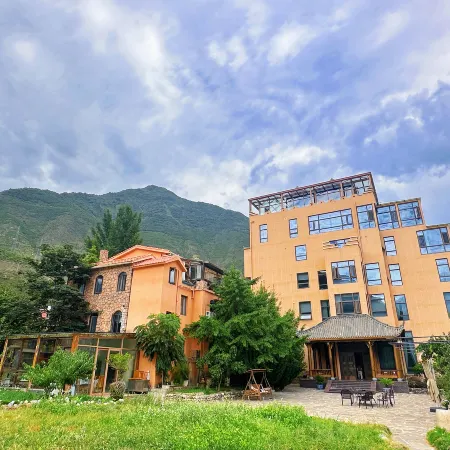 Taiji B&B Hotel