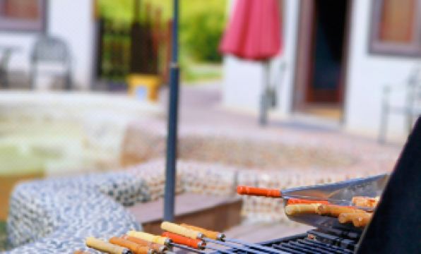 Scenery Retreats (Qinling Mount Taibai Hot Spring Retreat)