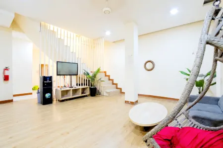 Le Paris Syariah Residence Отели в г. Tangerang