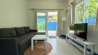 Deniz’s Temple Hideaway