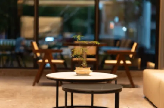 Qiyue Hotel · JULY (Linhai Yintaicheng)