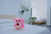 Zhonggu Homestay (Wenquan Cultural Park)