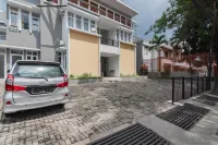 Hotel Sukahaji Street Bandung RedPartner Các khách sạn ở Sukarasa