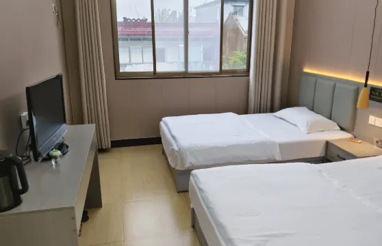 微荷緣假日酒店（微山湖風景區店）