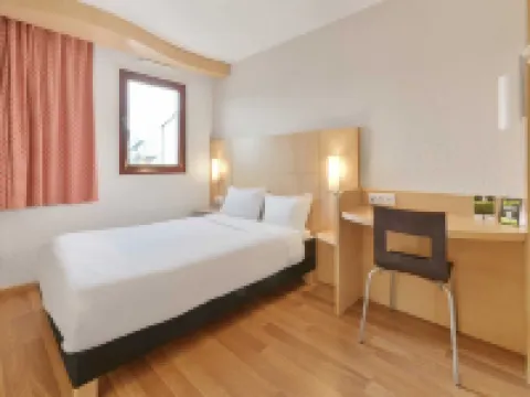 B&B HOTEL Le Mans Centre Cathédrale Hotels in Le Mans