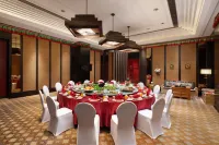 Shangri-La Resort - breakfast