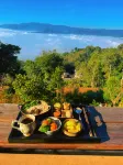 Yunjing Tingshan Guanhai Homestay（Jingmai Mountain Store）