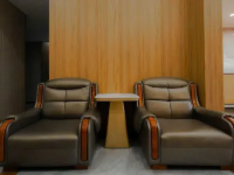 君豪ホテル（瑞合広場） 寧安のホテル