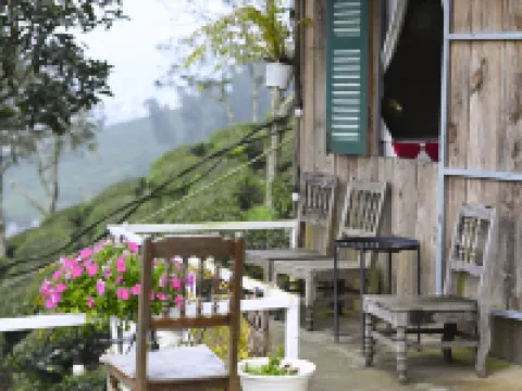 Co May Wonder Hotels in Moc Chau District