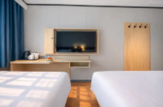 Kailian Wenni'er Hotel (Baoding Zhili Governor's Office Museum Xidajie Branch)