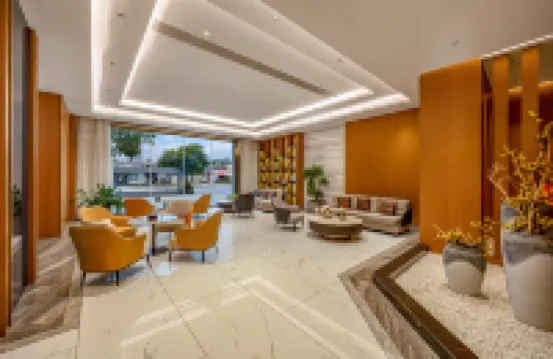 Lancang Yunjian Junli Cheng Hotel (County People's Government Branch)