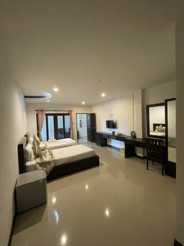 ห้องพักสามคนราคาประหยัด