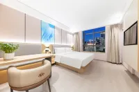 Jianli Yuewei Light Hotel (Jianli No.1 High School Changqing City Plaza)