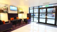 GO2 Lancaster Centre Hotel by OYO - bar