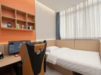 Hive E-Sports Hotel