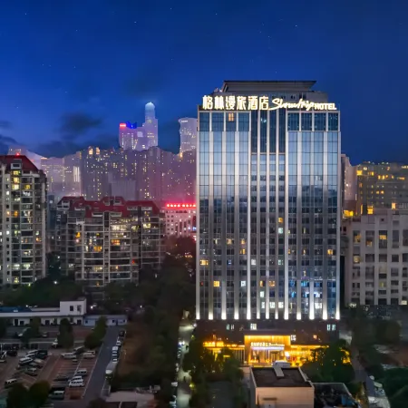 green manlv hotel（Nanchang Honggutan Wanda Plaza cuiyuan) ）