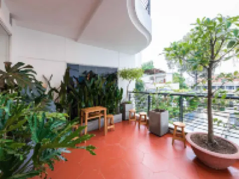 Lynn拉多瑪快捷酒店 鄰近西貢的酒店