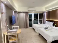 Venice Luxe Corner • Pool, Kitchen, Netflix Hotels in der Nähe von Enderun Colleges