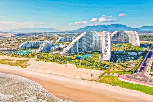 SazTravel Arena Cam Ranh Sea View Residence