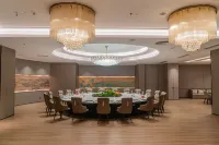 โรงแรมนานาชาติเซ็นจูรี่ ทะเลสาบฮวาทิง ไท่หู