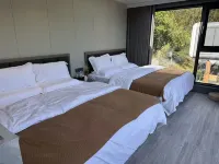 Moon Shadow & Starry Sky Beach Space Capsule Retreat