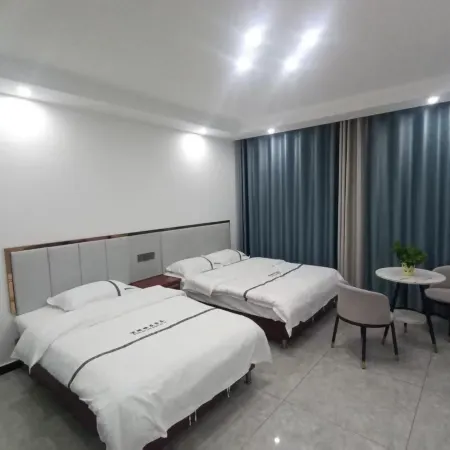 Wanghulou B&B