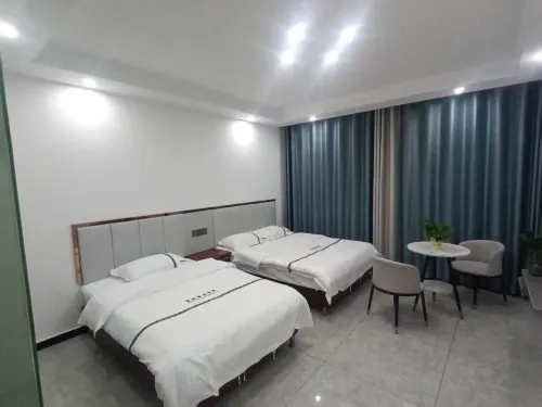 Wanghulou B&B