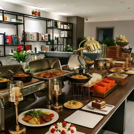 Elegance Huanpeng International Garden Hotel (Duyun Downtown Bus Terminal Branch)