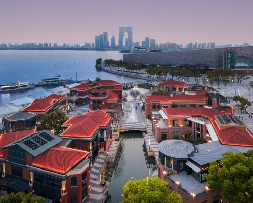 Suzhou Jinji Lake LAGORA Laigu Hotel โรงแรมใกล้มูนฮาร์เบอร์