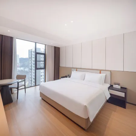 Shiyan Huakai Jiari Yijin Hotel