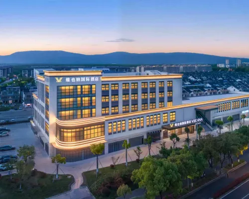Vienna International Hotel (Changshu Shanghu Branch) Hotels in Changshu