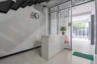 Hotel O 95063 Afifah Syariah Guest House Manado