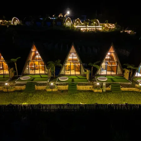 Royal VIP Glamping Kintamani Отели рядом с достопримечательностью «Вулкан Гунунг-Батур»