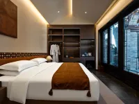 Floral Hotel·Lanzhuting Hotel (Datong Ancient City Huayan Temple Branch) Hotels near Datong Drum