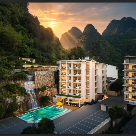 Yun Pu Yun Shan Se Hotel