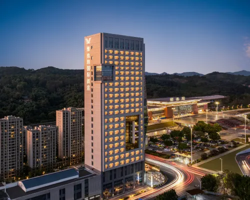 Vienna International Hotel (Shaoguan High-speed Railway Station Square Branch) Hotels in Shaoguan