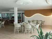 Twenty-Two Hotel Hotels near Pha Mhee Cave