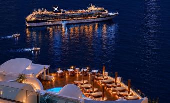 Sun Rocks Boutique Hotel | Caldera View Suites & Sunset Dining Experience