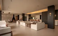 Lán·Shanying | Sky Terrace & Private Hot Spring · Panoramic Snow View (Baisha Old Town) - bar