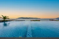 Jesselton Quay Premier Suites Kota Kinabalu - Beach