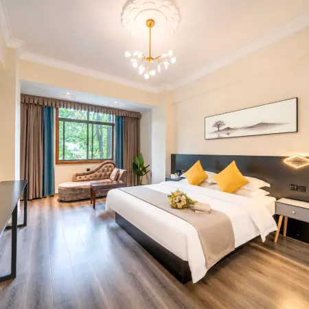 Qiyueli Hotel (Nanning Nanhu Park Taoyuan Road)