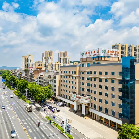 Vienna Hotel Beiliu Passenger Transport Center Wanda Plaza Branch