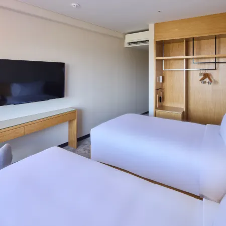 ANA Crowne Plaza RESORT OKINAWA URUMA HILLS by IHG