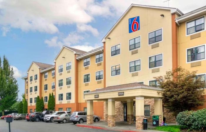 Motel 6 Suites Seattle Kent, WA